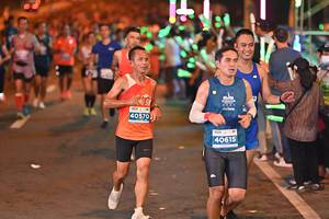 BIB: 40570, 40615
                            <button type="button" onclick="openModal(14703007)" class="btn btn-primary btn-sm float-right btn-popup" data-toggle="modal" data-target=".modal-high-quality">
                        <i class="fas fa-shopping-cart"></i> Add to Cart
                    </button>
                                            <button type="button" onclick="isThisMe(14703007, true)" class="btn btn-success btn-sm float-right btn-popup btn-isme hidden" data-toggle="tooltip" data-placement="bottom" title="นี่คือรูปของคุณใช่ไหม คลิกที่นี่เพื่อเอาเข้าอัลบั้ม">
                        <i class="fas fa-plus"></i> Add to album
                    </button>
                    <button type="button" onclick="isThisMe(14703007, false)" class="btn btn-warning btn-sm float-right btn-popup btn-isnotme hidden">
                        <i class="fas fa-ban"></i> Remove from album
                    </button>