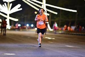 BIB: 23088
                            <button type="button" onclick="openModal(14936152)" class="btn btn-primary btn-sm float-right btn-popup" data-toggle="modal" data-target=".modal-high-quality">
                        <i class="fas fa-shopping-cart"></i> Add to Cart
                    </button>
                                            <button type="button" onclick="isThisMe(14936152, true)" class="btn btn-success btn-sm float-right btn-popup btn-isme hidden" data-toggle="tooltip" data-placement="bottom" title="นี่คือรูปของคุณใช่ไหม คลิกที่นี่เพื่อเอาเข้าอัลบั้ม">
                        <i class="fas fa-plus"></i> Add to album
                    </button>
                    <button type="button" onclick="isThisMe(14936152, false)" class="btn btn-warning btn-sm float-right btn-popup btn-isnotme hidden">
                        <i class="fas fa-ban"></i> Remove from album
                    </button>
