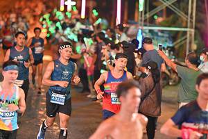 BIB: 1630, 473, 40239
                            <button type="button" onclick="openModal(14633393)" class="btn btn-primary btn-sm float-right btn-popup" data-toggle="modal" data-target=".modal-high-quality">
                        <i class="fas fa-shopping-cart"></i> Add to Cart
                    </button>
                                            <button type="button" onclick="isThisMe(14633393, true)" class="btn btn-success btn-sm float-right btn-popup btn-isme hidden" data-toggle="tooltip" data-placement="bottom" title="นี่คือรูปของคุณใช่ไหม คลิกที่นี่เพื่อเอาเข้าอัลบั้ม">
                        <i class="fas fa-plus"></i> Add to album
                    </button>
                    <button type="button" onclick="isThisMe(14633393, false)" class="btn btn-warning btn-sm float-right btn-popup btn-isnotme hidden">
                        <i class="fas fa-ban"></i> Remove from album
                    </button>