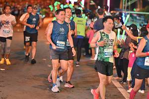 BIB: 46686, 45332
                            <button type="button" onclick="openModal(14721769)" class="btn btn-primary btn-sm float-right btn-popup" data-toggle="modal" data-target=".modal-high-quality">
                        <i class="fas fa-shopping-cart"></i> Add to Cart
                    </button>
                                            <button type="button" onclick="isThisMe(14721769, true)" class="btn btn-success btn-sm float-right btn-popup btn-isme hidden" data-toggle="tooltip" data-placement="bottom" title="นี่คือรูปของคุณใช่ไหม คลิกที่นี่เพื่อเอาเข้าอัลบั้ม">
                        <i class="fas fa-plus"></i> Add to album
                    </button>
                    <button type="button" onclick="isThisMe(14721769, false)" class="btn btn-warning btn-sm float-right btn-popup btn-isnotme hidden">
                        <i class="fas fa-ban"></i> Remove from album
                    </button>