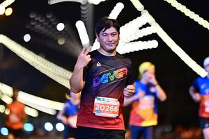 BIB: 00000, 20266
                            <button type="button" onclick="openModal(14928013)" class="btn btn-primary btn-sm float-right btn-popup" data-toggle="modal" data-target=".modal-high-quality">
                        <i class="fas fa-shopping-cart"></i> Add to Cart
                    </button>
                                            <button type="button" onclick="isThisMe(14928013, true)" class="btn btn-success btn-sm float-right btn-popup btn-isme hidden" data-toggle="tooltip" data-placement="bottom" title="นี่คือรูปของคุณใช่ไหม คลิกที่นี่เพื่อเอาเข้าอัลบั้ม">
                        <i class="fas fa-plus"></i> Add to album
                    </button>
                    <button type="button" onclick="isThisMe(14928013, false)" class="btn btn-warning btn-sm float-right btn-popup btn-isnotme hidden">
                        <i class="fas fa-ban"></i> Remove from album
                    </button>