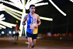 BIB: 256
                            <button type="button" onclick="openModal(14917820)" class="btn btn-primary btn-sm float-right btn-popup" data-toggle="modal" data-target=".modal-high-quality">
                        <i class="fas fa-shopping-cart"></i> Add to Cart
                    </button>
                                            <button type="button" onclick="isThisMe(14917820, true)" class="btn btn-success btn-sm float-right btn-popup btn-isme hidden" data-toggle="tooltip" data-placement="bottom" title="นี่คือรูปของคุณใช่ไหม คลิกที่นี่เพื่อเอาเข้าอัลบั้ม">
                        <i class="fas fa-plus"></i> Add to album
                    </button>
                    <button type="button" onclick="isThisMe(14917820, false)" class="btn btn-warning btn-sm float-right btn-popup btn-isnotme hidden">
                        <i class="fas fa-ban"></i> Remove from album
                    </button>