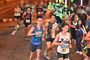 BIB: 090, 40291
                            <button type="button" onclick="openModal(14636306)" class="btn btn-primary btn-sm float-right btn-popup" data-toggle="modal" data-target=".modal-high-quality">
                        <i class="fas fa-shopping-cart"></i> Add to Cart
                    </button>
                                            <button type="button" onclick="isThisMe(14636306, true)" class="btn btn-success btn-sm float-right btn-popup btn-isme hidden" data-toggle="tooltip" data-placement="bottom" title="นี่คือรูปของคุณใช่ไหม คลิกที่นี่เพื่อเอาเข้าอัลบั้ม">
                        <i class="fas fa-plus"></i> Add to album
                    </button>
                    <button type="button" onclick="isThisMe(14636306, false)" class="btn btn-warning btn-sm float-right btn-popup btn-isnotme hidden">
                        <i class="fas fa-ban"></i> Remove from album
                    </button>