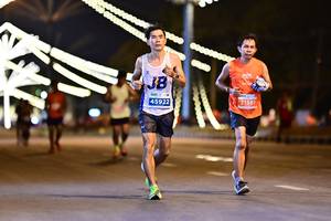 BIB: 45922, 21561
                            <button type="button" onclick="openModal(14936187)" class="btn btn-primary btn-sm float-right btn-popup" data-toggle="modal" data-target=".modal-high-quality">
                        <i class="fas fa-shopping-cart"></i> Add to Cart
                    </button>
                                            <button type="button" onclick="isThisMe(14936187, true)" class="btn btn-success btn-sm float-right btn-popup btn-isme hidden" data-toggle="tooltip" data-placement="bottom" title="นี่คือรูปของคุณใช่ไหม คลิกที่นี่เพื่อเอาเข้าอัลบั้ม">
                        <i class="fas fa-plus"></i> Add to album
                    </button>
                    <button type="button" onclick="isThisMe(14936187, false)" class="btn btn-warning btn-sm float-right btn-popup btn-isnotme hidden">
                        <i class="fas fa-ban"></i> Remove from album
                    </button>