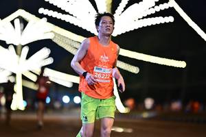 BIB: 26222
                            <button type="button" onclick="openModal(14921659)" class="btn btn-primary btn-sm float-right btn-popup" data-toggle="modal" data-target=".modal-high-quality">
                        <i class="fas fa-shopping-cart"></i> Add to Cart
                    </button>
                                            <button type="button" onclick="isThisMe(14921659, true)" class="btn btn-success btn-sm float-right btn-popup btn-isme hidden" data-toggle="tooltip" data-placement="bottom" title="นี่คือรูปของคุณใช่ไหม คลิกที่นี่เพื่อเอาเข้าอัลบั้ม">
                        <i class="fas fa-plus"></i> Add to album
                    </button>
                    <button type="button" onclick="isThisMe(14921659, false)" class="btn btn-warning btn-sm float-right btn-popup btn-isnotme hidden">
                        <i class="fas fa-ban"></i> Remove from album
                    </button>