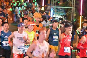 BIB: 45288, 45913, 4038, 464
                            <button type="button" onclick="openModal(14671752)" class="btn btn-primary btn-sm float-right btn-popup" data-toggle="modal" data-target=".modal-high-quality">
                        <i class="fas fa-shopping-cart"></i> Add to Cart
                    </button>
                                            <button type="button" onclick="isThisMe(14671752, true)" class="btn btn-success btn-sm float-right btn-popup btn-isme hidden" data-toggle="tooltip" data-placement="bottom" title="นี่คือรูปของคุณใช่ไหม คลิกที่นี่เพื่อเอาเข้าอัลบั้ม">
                        <i class="fas fa-plus"></i> Add to album
                    </button>
                    <button type="button" onclick="isThisMe(14671752, false)" class="btn btn-warning btn-sm float-right btn-popup btn-isnotme hidden">
                        <i class="fas fa-ban"></i> Remove from album
                    </button>