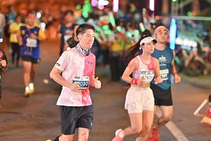 BIB: 47517, 080
                            <button type="button" onclick="openModal(14746559)" class="btn btn-primary btn-sm float-right btn-popup" data-toggle="modal" data-target=".modal-high-quality">
                        <i class="fas fa-shopping-cart"></i> Add to Cart
                    </button>
                                            <button type="button" onclick="isThisMe(14746559, true)" class="btn btn-success btn-sm float-right btn-popup btn-isme hidden" data-toggle="tooltip" data-placement="bottom" title="นี่คือรูปของคุณใช่ไหม คลิกที่นี่เพื่อเอาเข้าอัลบั้ม">
                        <i class="fas fa-plus"></i> Add to album
                    </button>
                    <button type="button" onclick="isThisMe(14746559, false)" class="btn btn-warning btn-sm float-right btn-popup btn-isnotme hidden">
                        <i class="fas fa-ban"></i> Remove from album
                    </button>