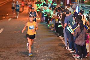 BIB: 46635, 
                            <button type="button" onclick="openModal(14630014)" class="btn btn-primary btn-sm float-right btn-popup" data-toggle="modal" data-target=".modal-high-quality">
                        <i class="fas fa-shopping-cart"></i> Add to Cart
                    </button>
                                            <button type="button" onclick="isThisMe(14630014, true)" class="btn btn-success btn-sm float-right btn-popup btn-isme hidden" data-toggle="tooltip" data-placement="bottom" title="นี่คือรูปของคุณใช่ไหม คลิกที่นี่เพื่อเอาเข้าอัลบั้ม">
                        <i class="fas fa-plus"></i> Add to album
                    </button>
                    <button type="button" onclick="isThisMe(14630014, false)" class="btn btn-warning btn-sm float-right btn-popup btn-isnotme hidden">
                        <i class="fas fa-ban"></i> Remove from album
                    </button>