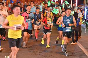 BIB: 40826, 4582, 330, 46374
                            <button type="button" onclick="openModal(14741563)" class="btn btn-primary btn-sm float-right btn-popup" data-toggle="modal" data-target=".modal-high-quality">
                        <i class="fas fa-shopping-cart"></i> Add to Cart
                    </button>
                                            <button type="button" onclick="isThisMe(14741563, true)" class="btn btn-success btn-sm float-right btn-popup btn-isme hidden" data-toggle="tooltip" data-placement="bottom" title="นี่คือรูปของคุณใช่ไหม คลิกที่นี่เพื่อเอาเข้าอัลบั้ม">
                        <i class="fas fa-plus"></i> Add to album
                    </button>
                    <button type="button" onclick="isThisMe(14741563, false)" class="btn btn-warning btn-sm float-right btn-popup btn-isnotme hidden">
                        <i class="fas fa-ban"></i> Remove from album
                    </button>