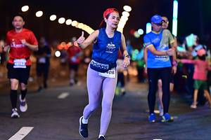 BIB: 408, 40152
                            <button type="button" onclick="openModal(14793918)" class="btn btn-primary btn-sm float-right btn-popup" data-toggle="modal" data-target=".modal-high-quality">
                        <i class="fas fa-shopping-cart"></i> Add to Cart
                    </button>
                                            <button type="button" onclick="isThisMe(14793918, true)" class="btn btn-success btn-sm float-right btn-popup btn-isme hidden" data-toggle="tooltip" data-placement="bottom" title="นี่คือรูปของคุณใช่ไหม คลิกที่นี่เพื่อเอาเข้าอัลบั้ม">
                        <i class="fas fa-plus"></i> Add to album
                    </button>
                    <button type="button" onclick="isThisMe(14793918, false)" class="btn btn-warning btn-sm float-right btn-popup btn-isnotme hidden">
                        <i class="fas fa-ban"></i> Remove from album
                    </button>