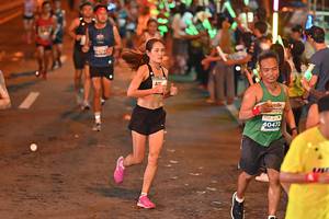 BIB: 40472
                            <button type="button" onclick="openModal(14642739)" class="btn btn-primary btn-sm float-right btn-popup" data-toggle="modal" data-target=".modal-high-quality">
                        <i class="fas fa-shopping-cart"></i> Add to Cart
                    </button>
                                            <button type="button" onclick="isThisMe(14642739, true)" class="btn btn-success btn-sm float-right btn-popup btn-isme hidden" data-toggle="tooltip" data-placement="bottom" title="นี่คือรูปของคุณใช่ไหม คลิกที่นี่เพื่อเอาเข้าอัลบั้ม">
                        <i class="fas fa-plus"></i> Add to album
                    </button>
                    <button type="button" onclick="isThisMe(14642739, false)" class="btn btn-warning btn-sm float-right btn-popup btn-isnotme hidden">
                        <i class="fas fa-ban"></i> Remove from album
                    </button>