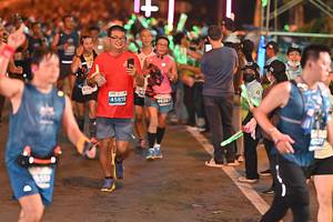 BIB: 45819, 4367
                            <button type="button" onclick="openModal(14717199)" class="btn btn-primary btn-sm float-right btn-popup" data-toggle="modal" data-target=".modal-high-quality">
                        <i class="fas fa-shopping-cart"></i> Add to Cart
                    </button>
                                            <button type="button" onclick="isThisMe(14717199, true)" class="btn btn-success btn-sm float-right btn-popup btn-isme hidden" data-toggle="tooltip" data-placement="bottom" title="นี่คือรูปของคุณใช่ไหม คลิกที่นี่เพื่อเอาเข้าอัลบั้ม">
                        <i class="fas fa-plus"></i> Add to album
                    </button>
                    <button type="button" onclick="isThisMe(14717199, false)" class="btn btn-warning btn-sm float-right btn-popup btn-isnotme hidden">
                        <i class="fas fa-ban"></i> Remove from album
                    </button>