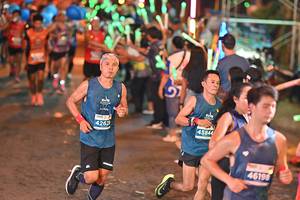 BIB: 4262, 45844, 46198
                            <button type="button" onclick="openModal(14639339)" class="btn btn-primary btn-sm float-right btn-popup" data-toggle="modal" data-target=".modal-high-quality">
                        <i class="fas fa-shopping-cart"></i> Add to Cart
                    </button>
                                            <button type="button" onclick="isThisMe(14639339, true)" class="btn btn-success btn-sm float-right btn-popup btn-isme hidden" data-toggle="tooltip" data-placement="bottom" title="นี่คือรูปของคุณใช่ไหม คลิกที่นี่เพื่อเอาเข้าอัลบั้ม">
                        <i class="fas fa-plus"></i> Add to album
                    </button>
                    <button type="button" onclick="isThisMe(14639339, false)" class="btn btn-warning btn-sm float-right btn-popup btn-isnotme hidden">
                        <i class="fas fa-ban"></i> Remove from album
                    </button>