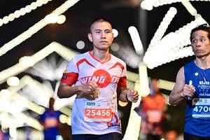 BIB: 202, 470, 25456
                            <button type="button" onclick="openModal(14925917)" class="btn btn-primary btn-sm float-right btn-popup" data-toggle="modal" data-target=".modal-high-quality">
                        <i class="fas fa-shopping-cart"></i> Add to Cart
                    </button>
                                            <button type="button" onclick="isThisMe(14925917, true)" class="btn btn-success btn-sm float-right btn-popup btn-isme hidden" data-toggle="tooltip" data-placement="bottom" title="นี่คือรูปของคุณใช่ไหม คลิกที่นี่เพื่อเอาเข้าอัลบั้ม">
                        <i class="fas fa-plus"></i> Add to album
                    </button>
                    <button type="button" onclick="isThisMe(14925917, false)" class="btn btn-warning btn-sm float-right btn-popup btn-isnotme hidden">
                        <i class="fas fa-ban"></i> Remove from album
                    </button>