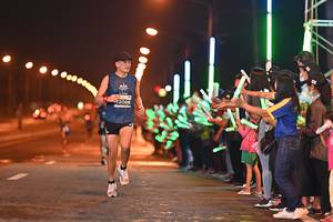 BIB: 22086
                            <button type="button" onclick="openModal(14605961)" class="btn btn-primary btn-sm float-right btn-popup" data-toggle="modal" data-target=".modal-high-quality">
                        <i class="fas fa-shopping-cart"></i> Add to Cart
                    </button>
                                            <button type="button" onclick="isThisMe(14605961, true)" class="btn btn-success btn-sm float-right btn-popup btn-isme hidden" data-toggle="tooltip" data-placement="bottom" title="นี่คือรูปของคุณใช่ไหม คลิกที่นี่เพื่อเอาเข้าอัลบั้ม">
                        <i class="fas fa-plus"></i> Add to album
                    </button>
                    <button type="button" onclick="isThisMe(14605961, false)" class="btn btn-warning btn-sm float-right btn-popup btn-isnotme hidden">
                        <i class="fas fa-ban"></i> Remove from album
                    </button>