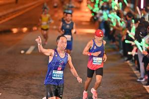 BIB: 46396, 46612
                            <button type="button" onclick="openModal(14625976)" class="btn btn-primary btn-sm float-right btn-popup" data-toggle="modal" data-target=".modal-high-quality">
                        <i class="fas fa-shopping-cart"></i> Add to Cart
                    </button>
                                            <button type="button" onclick="isThisMe(14625976, true)" class="btn btn-success btn-sm float-right btn-popup btn-isme hidden" data-toggle="tooltip" data-placement="bottom" title="นี่คือรูปของคุณใช่ไหม คลิกที่นี่เพื่อเอาเข้าอัลบั้ม">
                        <i class="fas fa-plus"></i> Add to album
                    </button>
                    <button type="button" onclick="isThisMe(14625976, false)" class="btn btn-warning btn-sm float-right btn-popup btn-isnotme hidden">
                        <i class="fas fa-ban"></i> Remove from album
                    </button>