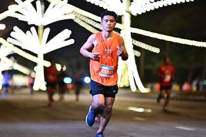 BIB: 0000, 25801
                            <button type="button" onclick="openModal(14929983)" class="btn btn-primary btn-sm float-right btn-popup" data-toggle="modal" data-target=".modal-high-quality">
                        <i class="fas fa-shopping-cart"></i> Add to Cart
                    </button>
                                            <button type="button" onclick="isThisMe(14929983, true)" class="btn btn-success btn-sm float-right btn-popup btn-isme hidden" data-toggle="tooltip" data-placement="bottom" title="นี่คือรูปของคุณใช่ไหม คลิกที่นี่เพื่อเอาเข้าอัลบั้ม">
                        <i class="fas fa-plus"></i> Add to album
                    </button>
                    <button type="button" onclick="isThisMe(14929983, false)" class="btn btn-warning btn-sm float-right btn-popup btn-isnotme hidden">
                        <i class="fas fa-ban"></i> Remove from album
                    </button>