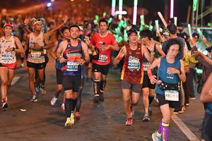 BIB: 5021, 43095, 40607, 180, 40738, 4805
                            <button type="button" onclick="openModal(14714073)" class="btn btn-primary btn-sm float-right btn-popup" data-toggle="modal" data-target=".modal-high-quality">
                        <i class="fas fa-shopping-cart"></i> Add to Cart
                    </button>
                                            <button type="button" onclick="isThisMe(14714073, true)" class="btn btn-success btn-sm float-right btn-popup btn-isme hidden" data-toggle="tooltip" data-placement="bottom" title="นี่คือรูปของคุณใช่ไหม คลิกที่นี่เพื่อเอาเข้าอัลบั้ม">
                        <i class="fas fa-plus"></i> Add to album
                    </button>
                    <button type="button" onclick="isThisMe(14714073, false)" class="btn btn-warning btn-sm float-right btn-popup btn-isnotme hidden">
                        <i class="fas fa-ban"></i> Remove from album
                    </button>