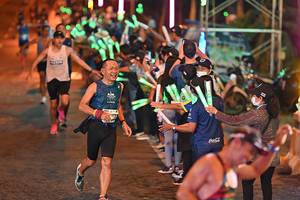 BIB: 
                            <button type="button" onclick="openModal(14621937)" class="btn btn-primary btn-sm float-right btn-popup" data-toggle="modal" data-target=".modal-high-quality">
                        <i class="fas fa-shopping-cart"></i> Add to Cart
                    </button>
                                            <button type="button" onclick="isThisMe(14621937, true)" class="btn btn-success btn-sm float-right btn-popup btn-isme hidden" data-toggle="tooltip" data-placement="bottom" title="นี่คือรูปของคุณใช่ไหม คลิกที่นี่เพื่อเอาเข้าอัลบั้ม">
                        <i class="fas fa-plus"></i> Add to album
                    </button>
                    <button type="button" onclick="isThisMe(14621937, false)" class="btn btn-warning btn-sm float-right btn-popup btn-isnotme hidden">
                        <i class="fas fa-ban"></i> Remove from album
                    </button>