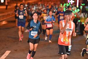 BIB: 42931
                            <button type="button" onclick="openModal(14712633)" class="btn btn-primary btn-sm float-right btn-popup" data-toggle="modal" data-target=".modal-high-quality">
                        <i class="fas fa-shopping-cart"></i> Add to Cart
                    </button>
                                            <button type="button" onclick="isThisMe(14712633, true)" class="btn btn-success btn-sm float-right btn-popup btn-isme hidden" data-toggle="tooltip" data-placement="bottom" title="นี่คือรูปของคุณใช่ไหม คลิกที่นี่เพื่อเอาเข้าอัลบั้ม">
                        <i class="fas fa-plus"></i> Add to album
                    </button>
                    <button type="button" onclick="isThisMe(14712633, false)" class="btn btn-warning btn-sm float-right btn-popup btn-isnotme hidden">
                        <i class="fas fa-ban"></i> Remove from album
                    </button>