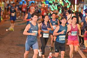 BIB: 40525, 43076, 46690
                            <button type="button" onclick="openModal(14639226)" class="btn btn-primary btn-sm float-right btn-popup" data-toggle="modal" data-target=".modal-high-quality">
                        <i class="fas fa-shopping-cart"></i> Add to Cart
                    </button>
                                            <button type="button" onclick="isThisMe(14639226, true)" class="btn btn-success btn-sm float-right btn-popup btn-isme hidden" data-toggle="tooltip" data-placement="bottom" title="นี่คือรูปของคุณใช่ไหม คลิกที่นี่เพื่อเอาเข้าอัลบั้ม">
                        <i class="fas fa-plus"></i> Add to album
                    </button>
                    <button type="button" onclick="isThisMe(14639226, false)" class="btn btn-warning btn-sm float-right btn-popup btn-isnotme hidden">
                        <i class="fas fa-ban"></i> Remove from album
                    </button>