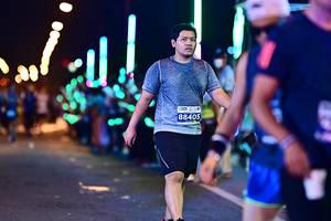 BIB: 88405
                            <button type="button" onclick="openModal(14785779)" class="btn btn-primary btn-sm float-right btn-popup" data-toggle="modal" data-target=".modal-high-quality">
                        <i class="fas fa-shopping-cart"></i> Add to Cart
                    </button>
                                            <button type="button" onclick="isThisMe(14785779, true)" class="btn btn-success btn-sm float-right btn-popup btn-isme hidden" data-toggle="tooltip" data-placement="bottom" title="นี่คือรูปของคุณใช่ไหม คลิกที่นี่เพื่อเอาเข้าอัลบั้ม">
                        <i class="fas fa-plus"></i> Add to album
                    </button>
                    <button type="button" onclick="isThisMe(14785779, false)" class="btn btn-warning btn-sm float-right btn-popup btn-isnotme hidden">
                        <i class="fas fa-ban"></i> Remove from album
                    </button>