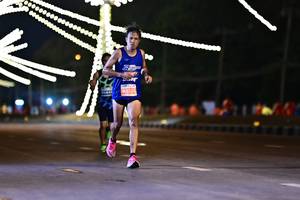 BIB: 92201
                            <button type="button" onclick="openModal(14915113)" class="btn btn-primary btn-sm float-right btn-popup" data-toggle="modal" data-target=".modal-high-quality">
                        <i class="fas fa-shopping-cart"></i> Add to Cart
                    </button>
                                            <button type="button" onclick="isThisMe(14915113, true)" class="btn btn-success btn-sm float-right btn-popup btn-isme hidden" data-toggle="tooltip" data-placement="bottom" title="นี่คือรูปของคุณใช่ไหม คลิกที่นี่เพื่อเอาเข้าอัลบั้ม">
                        <i class="fas fa-plus"></i> Add to album
                    </button>
                    <button type="button" onclick="isThisMe(14915113, false)" class="btn btn-warning btn-sm float-right btn-popup btn-isnotme hidden">
                        <i class="fas fa-ban"></i> Remove from album
                    </button>