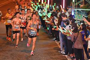 BIB: 5516, 47369
                            <button type="button" onclick="openModal(14629809)" class="btn btn-primary btn-sm float-right btn-popup" data-toggle="modal" data-target=".modal-high-quality">
                        <i class="fas fa-shopping-cart"></i> Add to Cart
                    </button>
                                            <button type="button" onclick="isThisMe(14629809, true)" class="btn btn-success btn-sm float-right btn-popup btn-isme hidden" data-toggle="tooltip" data-placement="bottom" title="นี่คือรูปของคุณใช่ไหม คลิกที่นี่เพื่อเอาเข้าอัลบั้ม">
                        <i class="fas fa-plus"></i> Add to album
                    </button>
                    <button type="button" onclick="isThisMe(14629809, false)" class="btn btn-warning btn-sm float-right btn-popup btn-isnotme hidden">
                        <i class="fas fa-ban"></i> Remove from album
                    </button>