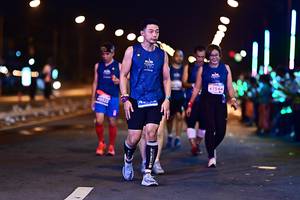 BIB: 47544
                            <button type="button" onclick="openModal(14798713)" class="btn btn-primary btn-sm float-right btn-popup" data-toggle="modal" data-target=".modal-high-quality">
                        <i class="fas fa-shopping-cart"></i> Add to Cart
                    </button>
                                            <button type="button" onclick="isThisMe(14798713, true)" class="btn btn-success btn-sm float-right btn-popup btn-isme hidden" data-toggle="tooltip" data-placement="bottom" title="นี่คือรูปของคุณใช่ไหม คลิกที่นี่เพื่อเอาเข้าอัลบั้ม">
                        <i class="fas fa-plus"></i> Add to album
                    </button>
                    <button type="button" onclick="isThisMe(14798713, false)" class="btn btn-warning btn-sm float-right btn-popup btn-isnotme hidden">
                        <i class="fas fa-ban"></i> Remove from album
                    </button>