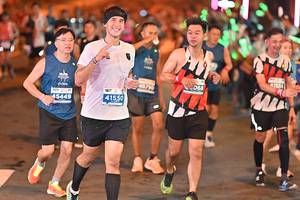 BIB: 15790, 068, 45449, 41550
                            <button type="button" onclick="openModal(14743263)" class="btn btn-primary btn-sm float-right btn-popup" data-toggle="modal" data-target=".modal-high-quality">
                        <i class="fas fa-shopping-cart"></i> Add to Cart
                    </button>
                                            <button type="button" onclick="isThisMe(14743263, true)" class="btn btn-success btn-sm float-right btn-popup btn-isme hidden" data-toggle="tooltip" data-placement="bottom" title="นี่คือรูปของคุณใช่ไหม คลิกที่นี่เพื่อเอาเข้าอัลบั้ม">
                        <i class="fas fa-plus"></i> Add to album
                    </button>
                    <button type="button" onclick="isThisMe(14743263, false)" class="btn btn-warning btn-sm float-right btn-popup btn-isnotme hidden">
                        <i class="fas fa-ban"></i> Remove from album
                    </button>