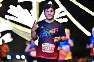 BIB: 20266
                            <button type="button" onclick="openModal(14928219)" class="btn btn-primary btn-sm float-right btn-popup" data-toggle="modal" data-target=".modal-high-quality">
                        <i class="fas fa-shopping-cart"></i> Add to Cart
                    </button>
                                            <button type="button" onclick="isThisMe(14928219, true)" class="btn btn-success btn-sm float-right btn-popup btn-isme hidden" data-toggle="tooltip" data-placement="bottom" title="นี่คือรูปของคุณใช่ไหม คลิกที่นี่เพื่อเอาเข้าอัลบั้ม">
                        <i class="fas fa-plus"></i> Add to album
                    </button>
                    <button type="button" onclick="isThisMe(14928219, false)" class="btn btn-warning btn-sm float-right btn-popup btn-isnotme hidden">
                        <i class="fas fa-ban"></i> Remove from album
                    </button>
