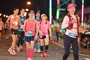 BIB: 42317, 564
                            <button type="button" onclick="openModal(14957144)" class="btn btn-primary btn-sm float-right btn-popup" data-toggle="modal" data-target=".modal-high-quality">
                        <i class="fas fa-shopping-cart"></i> Add to Cart
                    </button>
                                            <button type="button" onclick="isThisMe(14957144, true)" class="btn btn-success btn-sm float-right btn-popup btn-isme hidden" data-toggle="tooltip" data-placement="bottom" title="นี่คือรูปของคุณใช่ไหม คลิกที่นี่เพื่อเอาเข้าอัลบั้ม">
                        <i class="fas fa-plus"></i> Add to album
                    </button>
                    <button type="button" onclick="isThisMe(14957144, false)" class="btn btn-warning btn-sm float-right btn-popup btn-isnotme hidden">
                        <i class="fas fa-ban"></i> Remove from album
                    </button>