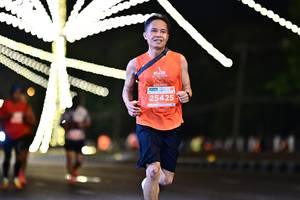 BIB: 25425
                            <button type="button" onclick="openModal(14933476)" class="btn btn-primary btn-sm float-right btn-popup" data-toggle="modal" data-target=".modal-high-quality">
                        <i class="fas fa-shopping-cart"></i> Add to Cart
                    </button>
                                            <button type="button" onclick="isThisMe(14933476, true)" class="btn btn-success btn-sm float-right btn-popup btn-isme hidden" data-toggle="tooltip" data-placement="bottom" title="นี่คือรูปของคุณใช่ไหม คลิกที่นี่เพื่อเอาเข้าอัลบั้ม">
                        <i class="fas fa-plus"></i> Add to album
                    </button>
                    <button type="button" onclick="isThisMe(14933476, false)" class="btn btn-warning btn-sm float-right btn-popup btn-isnotme hidden">
                        <i class="fas fa-ban"></i> Remove from album
                    </button>