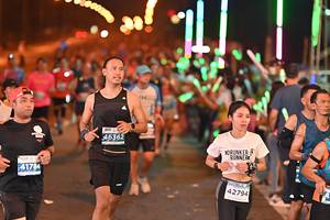 BIB: 46362, 41784, 42794
                            <button type="button" onclick="openModal(14698021)" class="btn btn-primary btn-sm float-right btn-popup" data-toggle="modal" data-target=".modal-high-quality">
                        <i class="fas fa-shopping-cart"></i> Add to Cart
                    </button>
                                            <button type="button" onclick="isThisMe(14698021, true)" class="btn btn-success btn-sm float-right btn-popup btn-isme hidden" data-toggle="tooltip" data-placement="bottom" title="นี่คือรูปของคุณใช่ไหม คลิกที่นี่เพื่อเอาเข้าอัลบั้ม">
                        <i class="fas fa-plus"></i> Add to album
                    </button>
                    <button type="button" onclick="isThisMe(14698021, false)" class="btn btn-warning btn-sm float-right btn-popup btn-isnotme hidden">
                        <i class="fas fa-ban"></i> Remove from album
                    </button>