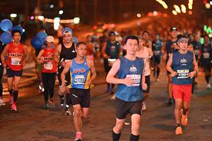 BIB: 41864, 42623, 323
                            <button type="button" onclick="openModal(14699118)" class="btn btn-primary btn-sm float-right btn-popup" data-toggle="modal" data-target=".modal-high-quality">
                        <i class="fas fa-shopping-cart"></i> Add to Cart
                    </button>
                                            <button type="button" onclick="isThisMe(14699118, true)" class="btn btn-success btn-sm float-right btn-popup btn-isme hidden" data-toggle="tooltip" data-placement="bottom" title="นี่คือรูปของคุณใช่ไหม คลิกที่นี่เพื่อเอาเข้าอัลบั้ม">
                        <i class="fas fa-plus"></i> Add to album
                    </button>
                    <button type="button" onclick="isThisMe(14699118, false)" class="btn btn-warning btn-sm float-right btn-popup btn-isnotme hidden">
                        <i class="fas fa-ban"></i> Remove from album
                    </button>