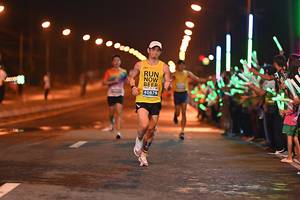 BIB: 0000, 40679
                            <button type="button" onclick="openModal(14601038)" class="btn btn-primary btn-sm float-right btn-popup" data-toggle="modal" data-target=".modal-high-quality">
                        <i class="fas fa-shopping-cart"></i> Add to Cart
                    </button>
                                            <button type="button" onclick="isThisMe(14601038, true)" class="btn btn-success btn-sm float-right btn-popup btn-isme hidden" data-toggle="tooltip" data-placement="bottom" title="นี่คือรูปของคุณใช่ไหม คลิกที่นี่เพื่อเอาเข้าอัลบั้ม">
                        <i class="fas fa-plus"></i> Add to album
                    </button>
                    <button type="button" onclick="isThisMe(14601038, false)" class="btn btn-warning btn-sm float-right btn-popup btn-isnotme hidden">
                        <i class="fas fa-ban"></i> Remove from album
                    </button>