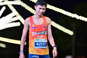BIB: 42117
                            <button type="button" onclick="openModal(14925314)" class="btn btn-primary btn-sm float-right btn-popup" data-toggle="modal" data-target=".modal-high-quality">
                        <i class="fas fa-shopping-cart"></i> Add to Cart
                    </button>
                                            <button type="button" onclick="isThisMe(14925314, true)" class="btn btn-success btn-sm float-right btn-popup btn-isme hidden" data-toggle="tooltip" data-placement="bottom" title="นี่คือรูปของคุณใช่ไหม คลิกที่นี่เพื่อเอาเข้าอัลบั้ม">
                        <i class="fas fa-plus"></i> Add to album
                    </button>
                    <button type="button" onclick="isThisMe(14925314, false)" class="btn btn-warning btn-sm float-right btn-popup btn-isnotme hidden">
                        <i class="fas fa-ban"></i> Remove from album
                    </button>