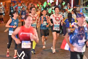 BIB: 41552, 45413, 476, 420
                            <button type="button" onclick="openModal(14740915)" class="btn btn-primary btn-sm float-right btn-popup" data-toggle="modal" data-target=".modal-high-quality">
                        <i class="fas fa-shopping-cart"></i> Add to Cart
                    </button>
                                            <button type="button" onclick="isThisMe(14740915, true)" class="btn btn-success btn-sm float-right btn-popup btn-isme hidden" data-toggle="tooltip" data-placement="bottom" title="นี่คือรูปของคุณใช่ไหม คลิกที่นี่เพื่อเอาเข้าอัลบั้ม">
                        <i class="fas fa-plus"></i> Add to album
                    </button>
                    <button type="button" onclick="isThisMe(14740915, false)" class="btn btn-warning btn-sm float-right btn-popup btn-isnotme hidden">
                        <i class="fas fa-ban"></i> Remove from album
                    </button>