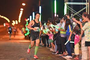 BIB: 202
                            <button type="button" onclick="openModal(14607808)" class="btn btn-primary btn-sm float-right btn-popup" data-toggle="modal" data-target=".modal-high-quality">
                        <i class="fas fa-shopping-cart"></i> Add to Cart
                    </button>
                                            <button type="button" onclick="isThisMe(14607808, true)" class="btn btn-success btn-sm float-right btn-popup btn-isme hidden" data-toggle="tooltip" data-placement="bottom" title="นี่คือรูปของคุณใช่ไหม คลิกที่นี่เพื่อเอาเข้าอัลบั้ม">
                        <i class="fas fa-plus"></i> Add to album
                    </button>
                    <button type="button" onclick="isThisMe(14607808, false)" class="btn btn-warning btn-sm float-right btn-popup btn-isnotme hidden">
                        <i class="fas fa-ban"></i> Remove from album
                    </button>