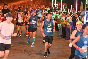 BIB: 45100, 45185
                            <button type="button" onclick="openModal(14744809)" class="btn btn-primary btn-sm float-right btn-popup" data-toggle="modal" data-target=".modal-high-quality">
                        <i class="fas fa-shopping-cart"></i> Add to Cart
                    </button>
                                            <button type="button" onclick="isThisMe(14744809, true)" class="btn btn-success btn-sm float-right btn-popup btn-isme hidden" data-toggle="tooltip" data-placement="bottom" title="นี่คือรูปของคุณใช่ไหม คลิกที่นี่เพื่อเอาเข้าอัลบั้ม">
                        <i class="fas fa-plus"></i> Add to album
                    </button>
                    <button type="button" onclick="isThisMe(14744809, false)" class="btn btn-warning btn-sm float-right btn-popup btn-isnotme hidden">
                        <i class="fas fa-ban"></i> Remove from album
                    </button>