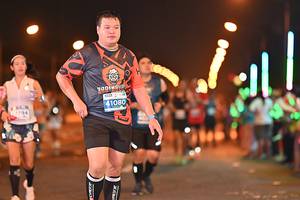 BIB: 1080, 1794
                            <button type="button" onclick="openModal(14770019)" class="btn btn-primary btn-sm float-right btn-popup" data-toggle="modal" data-target=".modal-high-quality">
                        <i class="fas fa-shopping-cart"></i> Add to Cart
                    </button>
                                            <button type="button" onclick="isThisMe(14770019, true)" class="btn btn-success btn-sm float-right btn-popup btn-isme hidden" data-toggle="tooltip" data-placement="bottom" title="นี่คือรูปของคุณใช่ไหม คลิกที่นี่เพื่อเอาเข้าอัลบั้ม">
                        <i class="fas fa-plus"></i> Add to album
                    </button>
                    <button type="button" onclick="isThisMe(14770019, false)" class="btn btn-warning btn-sm float-right btn-popup btn-isnotme hidden">
                        <i class="fas fa-ban"></i> Remove from album
                    </button>