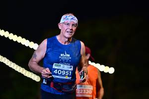 BIB: 021, 40951, 22320
                            <button type="button" onclick="openModal(14493386)" class="btn btn-primary btn-sm float-right btn-popup" data-toggle="modal" data-target=".modal-high-quality">
                        <i class="fas fa-shopping-cart"></i> Add to Cart
                    </button>
                                            <button type="button" onclick="isThisMe(14493386, true)" class="btn btn-success btn-sm float-right btn-popup btn-isme hidden" data-toggle="tooltip" data-placement="bottom" title="นี่คือรูปของคุณใช่ไหม คลิกที่นี่เพื่อเอาเข้าอัลบั้ม">
                        <i class="fas fa-plus"></i> Add to album
                    </button>
                    <button type="button" onclick="isThisMe(14493386, false)" class="btn btn-warning btn-sm float-right btn-popup btn-isnotme hidden">
                        <i class="fas fa-ban"></i> Remove from album
                    </button>