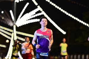 BIB: 069
                            <button type="button" onclick="openModal(14536166)" class="btn btn-primary btn-sm float-right btn-popup" data-toggle="modal" data-target=".modal-high-quality">
                        <i class="fas fa-shopping-cart"></i> Add to Cart
                    </button>
                                            <button type="button" onclick="isThisMe(14536166, true)" class="btn btn-success btn-sm float-right btn-popup btn-isme hidden" data-toggle="tooltip" data-placement="bottom" title="นี่คือรูปของคุณใช่ไหม คลิกที่นี่เพื่อเอาเข้าอัลบั้ม">
                        <i class="fas fa-plus"></i> Add to album
                    </button>
                    <button type="button" onclick="isThisMe(14536166, false)" class="btn btn-warning btn-sm float-right btn-popup btn-isnotme hidden">
                        <i class="fas fa-ban"></i> Remove from album
                    </button>