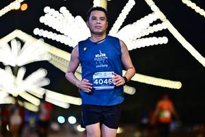 BIB: 2021, 4046
                            <button type="button" onclick="openModal(14511009)" class="btn btn-primary btn-sm float-right btn-popup" data-toggle="modal" data-target=".modal-high-quality">
                        <i class="fas fa-shopping-cart"></i> Add to Cart
                    </button>
                                            <button type="button" onclick="isThisMe(14511009, true)" class="btn btn-success btn-sm float-right btn-popup btn-isme hidden" data-toggle="tooltip" data-placement="bottom" title="นี่คือรูปของคุณใช่ไหม คลิกที่นี่เพื่อเอาเข้าอัลบั้ม">
                        <i class="fas fa-plus"></i> Add to album
                    </button>
                    <button type="button" onclick="isThisMe(14511009, false)" class="btn btn-warning btn-sm float-right btn-popup btn-isnotme hidden">
                        <i class="fas fa-ban"></i> Remove from album
                    </button>