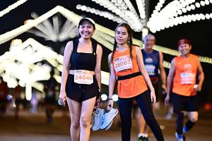 BIB: 28003, 24046
                            <button type="button" onclick="openModal(14491079)" class="btn btn-primary btn-sm float-right btn-popup" data-toggle="modal" data-target=".modal-high-quality">
                        <i class="fas fa-shopping-cart"></i> Add to Cart
                    </button>
                                            <button type="button" onclick="isThisMe(14491079, true)" class="btn btn-success btn-sm float-right btn-popup btn-isme hidden" data-toggle="tooltip" data-placement="bottom" title="นี่คือรูปของคุณใช่ไหม คลิกที่นี่เพื่อเอาเข้าอัลบั้ม">
                        <i class="fas fa-plus"></i> Add to album
                    </button>
                    <button type="button" onclick="isThisMe(14491079, false)" class="btn btn-warning btn-sm float-right btn-popup btn-isnotme hidden">
                        <i class="fas fa-ban"></i> Remove from album
                    </button>