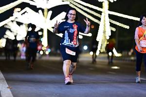 BIB: 2302, 220
                            <button type="button" onclick="openModal(14499139)" class="btn btn-primary btn-sm float-right btn-popup" data-toggle="modal" data-target=".modal-high-quality">
                        <i class="fas fa-shopping-cart"></i> Add to Cart
                    </button>
                                            <button type="button" onclick="isThisMe(14499139, true)" class="btn btn-success btn-sm float-right btn-popup btn-isme hidden" data-toggle="tooltip" data-placement="bottom" title="นี่คือรูปของคุณใช่ไหม คลิกที่นี่เพื่อเอาเข้าอัลบั้ม">
                        <i class="fas fa-plus"></i> Add to album
                    </button>
                    <button type="button" onclick="isThisMe(14499139, false)" class="btn btn-warning btn-sm float-right btn-popup btn-isnotme hidden">
                        <i class="fas fa-ban"></i> Remove from album
                    </button>