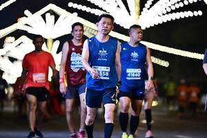 BIB: 4060, 3558, 41840
                            <button type="button" onclick="openModal(14525406)" class="btn btn-primary btn-sm float-right btn-popup" data-toggle="modal" data-target=".modal-high-quality">
                        <i class="fas fa-shopping-cart"></i> Add to Cart
                    </button>
                                            <button type="button" onclick="isThisMe(14525406, true)" class="btn btn-success btn-sm float-right btn-popup btn-isme hidden" data-toggle="tooltip" data-placement="bottom" title="นี่คือรูปของคุณใช่ไหม คลิกที่นี่เพื่อเอาเข้าอัลบั้ม">
                        <i class="fas fa-plus"></i> Add to album
                    </button>
                    <button type="button" onclick="isThisMe(14525406, false)" class="btn btn-warning btn-sm float-right btn-popup btn-isnotme hidden">
                        <i class="fas fa-ban"></i> Remove from album
                    </button>