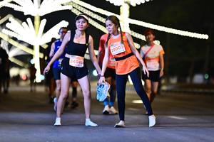 BIB: 28003, 24046
                            <button type="button" onclick="openModal(14489025)" class="btn btn-primary btn-sm float-right btn-popup" data-toggle="modal" data-target=".modal-high-quality">
                        <i class="fas fa-shopping-cart"></i> Add to Cart
                    </button>
                                            <button type="button" onclick="isThisMe(14489025, true)" class="btn btn-success btn-sm float-right btn-popup btn-isme hidden" data-toggle="tooltip" data-placement="bottom" title="นี่คือรูปของคุณใช่ไหม คลิกที่นี่เพื่อเอาเข้าอัลบั้ม">
                        <i class="fas fa-plus"></i> Add to album
                    </button>
                    <button type="button" onclick="isThisMe(14489025, false)" class="btn btn-warning btn-sm float-right btn-popup btn-isnotme hidden">
                        <i class="fas fa-ban"></i> Remove from album
                    </button>