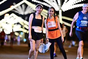 BIB: 40951, 280, 24046
                            <button type="button" onclick="openModal(14493142)" class="btn btn-primary btn-sm float-right btn-popup" data-toggle="modal" data-target=".modal-high-quality">
                        <i class="fas fa-shopping-cart"></i> Add to Cart
                    </button>
                                            <button type="button" onclick="isThisMe(14493142, true)" class="btn btn-success btn-sm float-right btn-popup btn-isme hidden" data-toggle="tooltip" data-placement="bottom" title="นี่คือรูปของคุณใช่ไหม คลิกที่นี่เพื่อเอาเข้าอัลบั้ม">
                        <i class="fas fa-plus"></i> Add to album
                    </button>
                    <button type="button" onclick="isThisMe(14493142, false)" class="btn btn-warning btn-sm float-right btn-popup btn-isnotme hidden">
                        <i class="fas fa-ban"></i> Remove from album
                    </button>