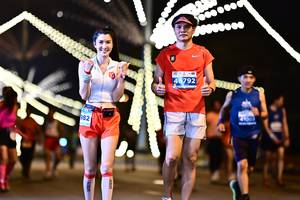 BIB: 46792, 982
                            <button type="button" onclick="openModal(14503865)" class="btn btn-primary btn-sm float-right btn-popup" data-toggle="modal" data-target=".modal-high-quality">
                        <i class="fas fa-shopping-cart"></i> Add to Cart
                    </button>
                                            <button type="button" onclick="isThisMe(14503865, true)" class="btn btn-success btn-sm float-right btn-popup btn-isme hidden" data-toggle="tooltip" data-placement="bottom" title="นี่คือรูปของคุณใช่ไหม คลิกที่นี่เพื่อเอาเข้าอัลบั้ม">
                        <i class="fas fa-plus"></i> Add to album
                    </button>
                    <button type="button" onclick="isThisMe(14503865, false)" class="btn btn-warning btn-sm float-right btn-popup btn-isnotme hidden">
                        <i class="fas fa-ban"></i> Remove from album
                    </button>